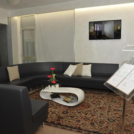 Hotel Astoria Фермо Екстер'єр фото