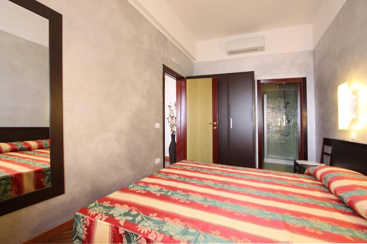 Hotel Astoria Фермо Екстер'єр фото