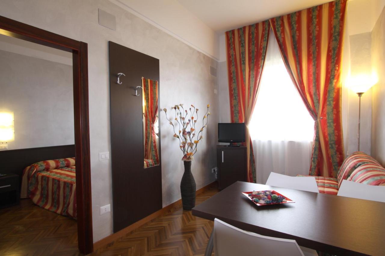 Hotel Astoria Фермо Екстер'єр фото