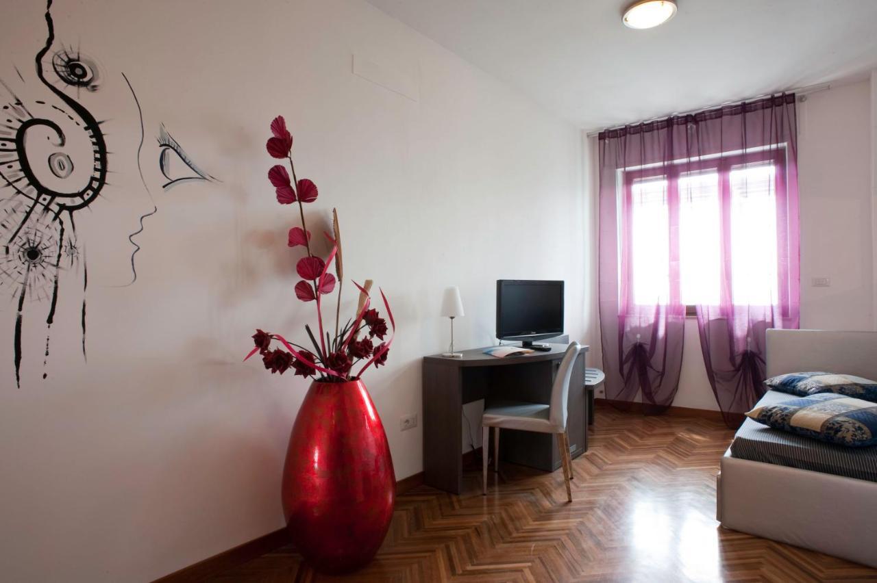 Hotel Astoria Фермо Екстер'єр фото