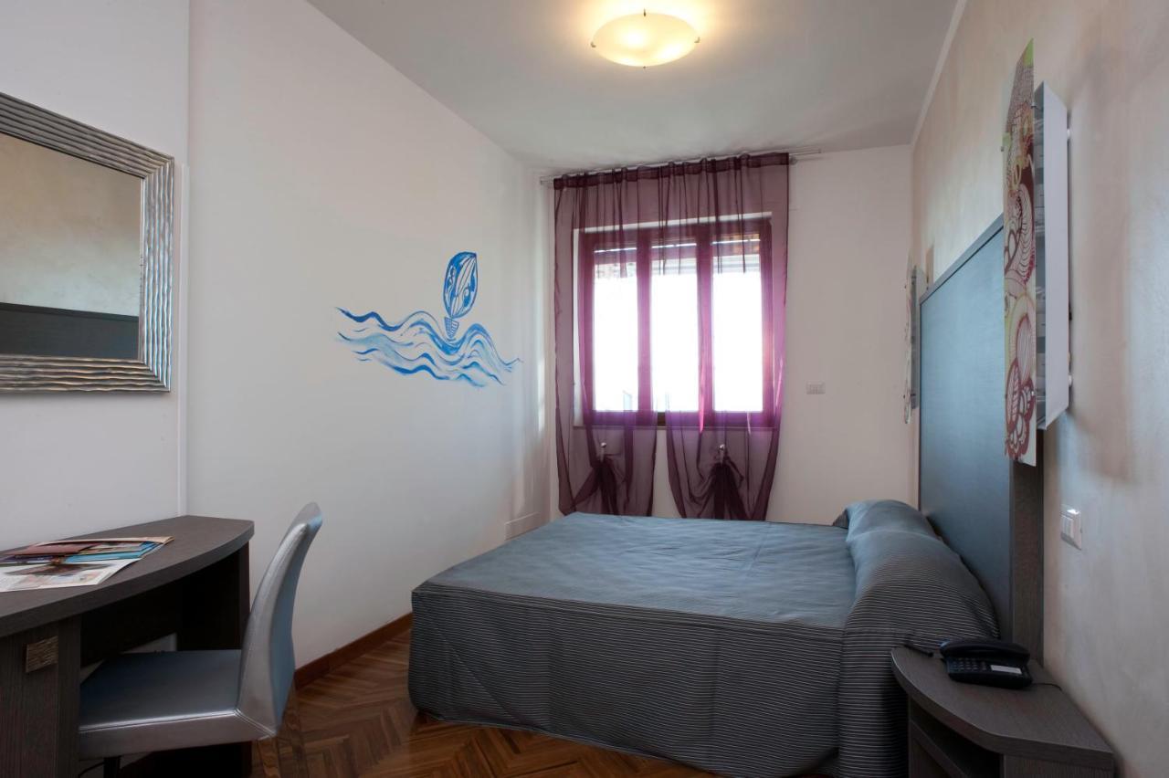 Hotel Astoria Фермо Екстер'єр фото