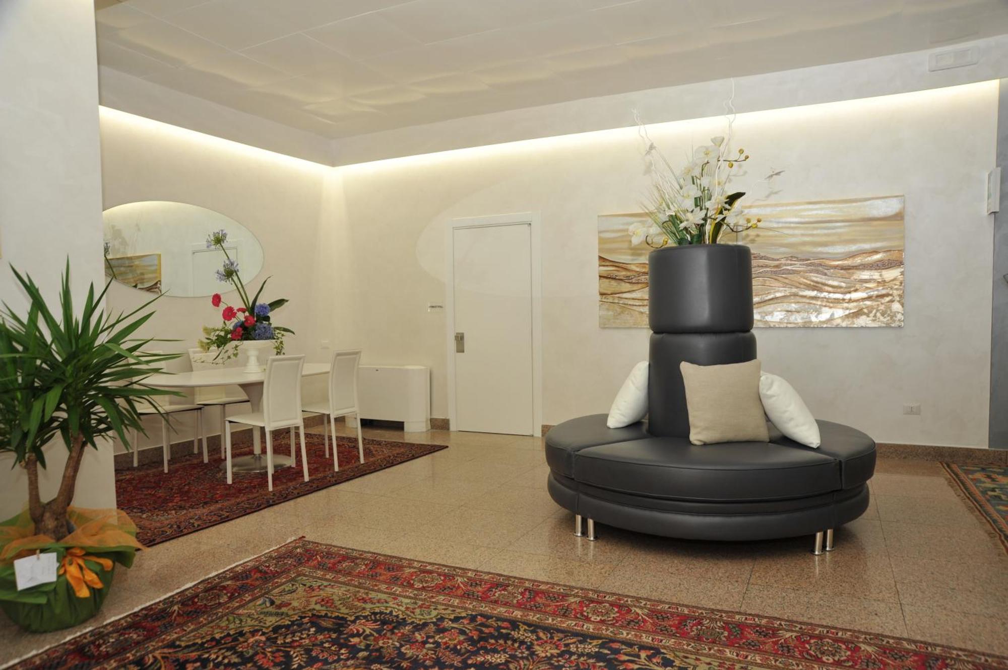 Hotel Astoria Фермо Екстер'єр фото
