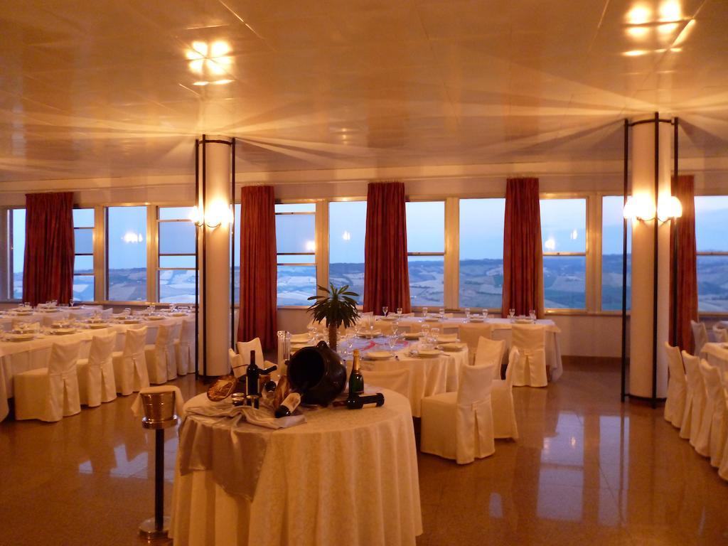 Hotel Astoria Фермо Екстер'єр фото